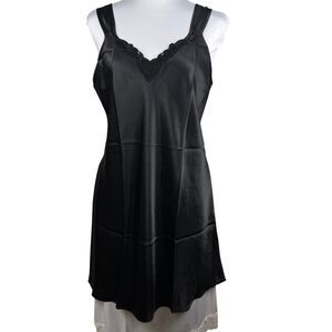 Adonna Black Satin Short Nightgown Chemise Lace Trim Women Medium NWOT